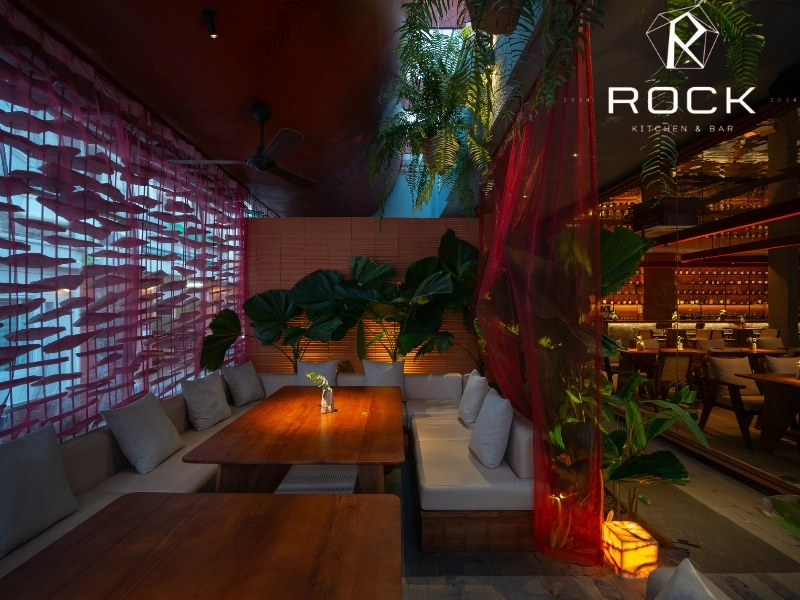 Không gian tại nhà hàng ROCK Kitchen & Bar